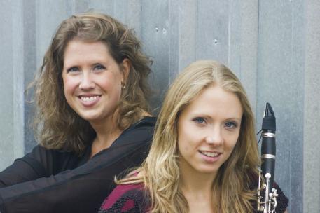 Nicole van jaarsveld en en Angélique Heemsbergen